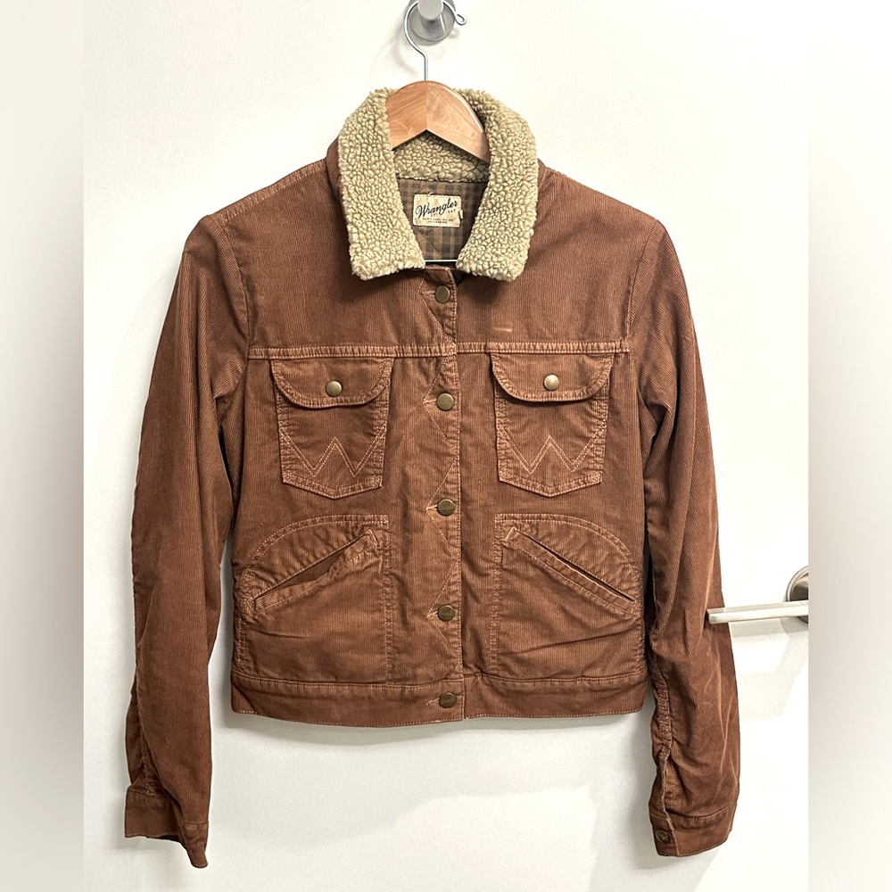 Wrangler Brown Cord Sherpa Collar Jacket Women’s - Size M